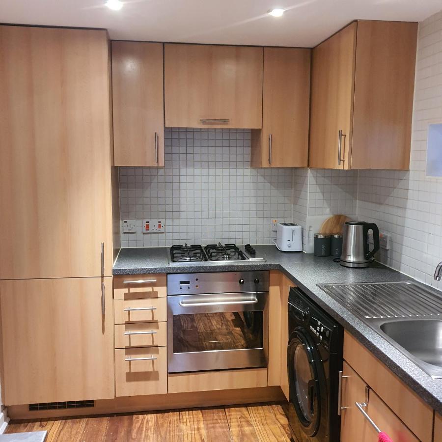 Апартаменты Modern Apt @Tramway Theatre Глазго Экстерьер фото