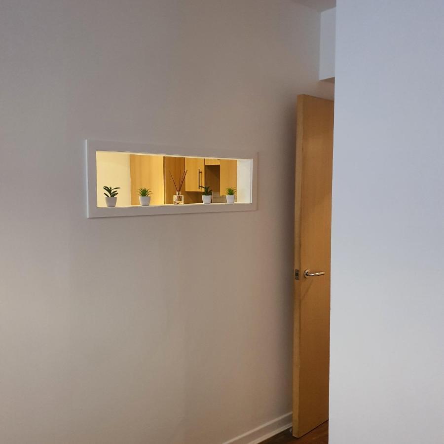 Апартаменты Modern Apt @Tramway Theatre Глазго Экстерьер фото